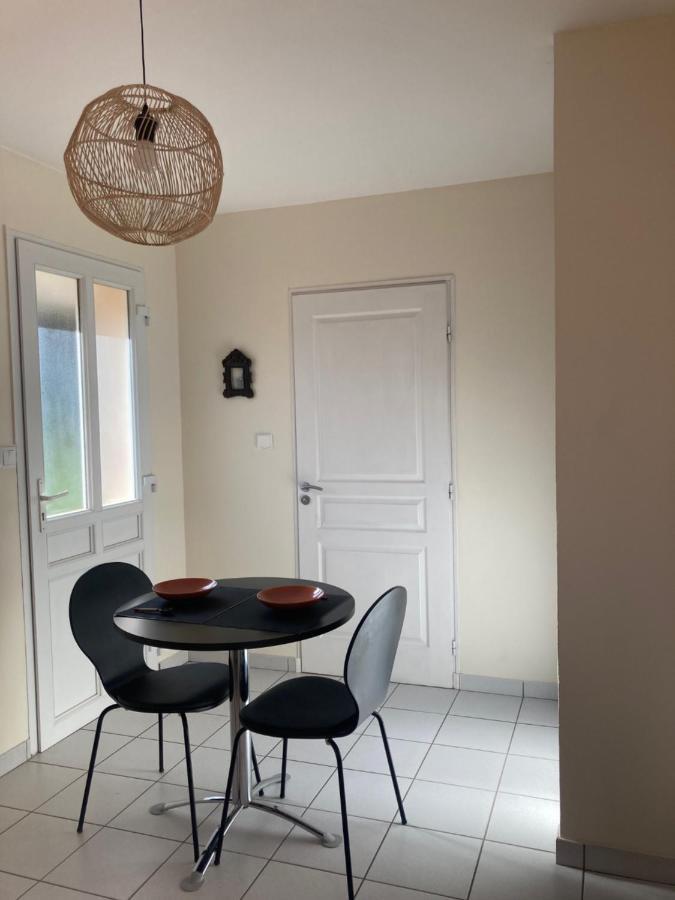 Chambre Is Is-sur-Tille Eksteriør bilde